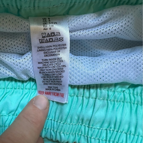 ๐3/$20๐ swim trunks/shorts size 6 flamingo - Picture 2 of 6